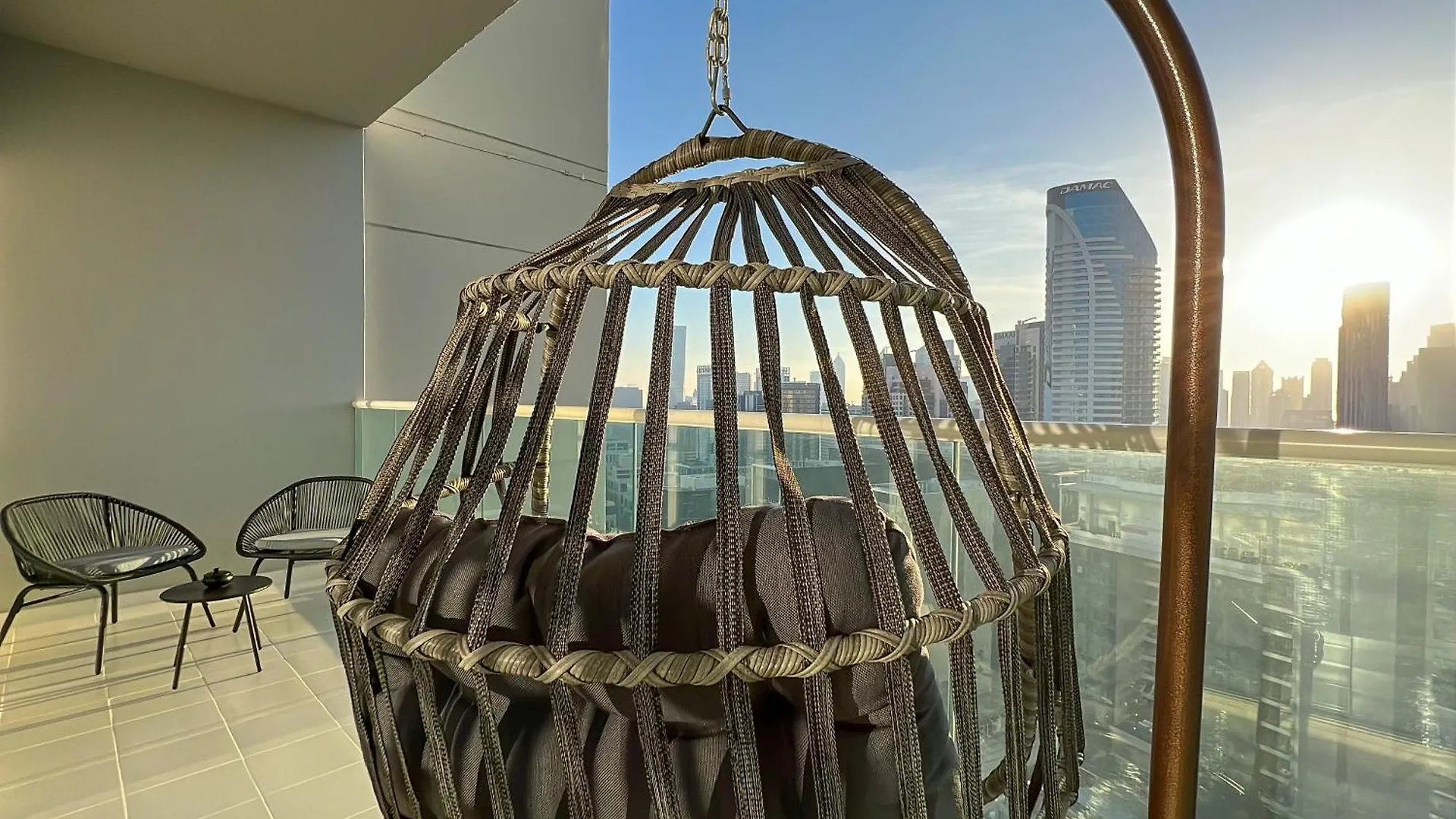 Keyrock Living - Burj Khalifa View - Reva Residence, Business Bay Dubai 0*,  Emirati Arabi Uniti