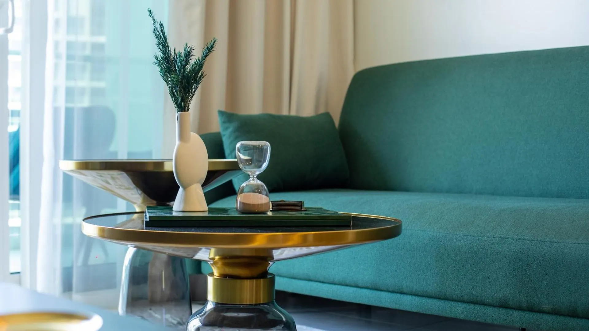 Apartment Keyrock Living - Burj Khalifa View - Reva Residence, Business Bay Dubai