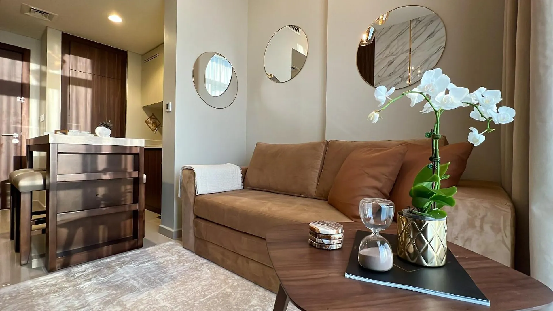 Keyrock Living - Burj Khalifa View - Reva Residence, Business Bay Dubai